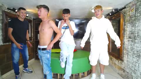 Snapshot of anghelytos chatting on 6, 1, 2025 anghelytos online show from 6, 1, 2025