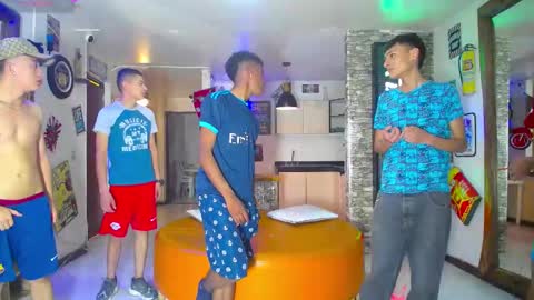 Snapshot of anghelytos chatting on 13, 2, 2025 anghelytos online show from 13, 2, 2025