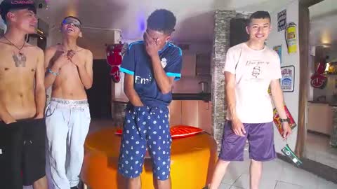 Snapshot of anghelytos chatting on 28, 2, 2025 anghelytos online show from 28, 2, 2025