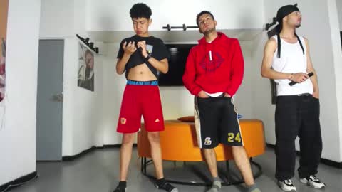 Snapshot of anghelytos chatting on 23, 11, 2025 anghelytos online show from 23, 11, 2025