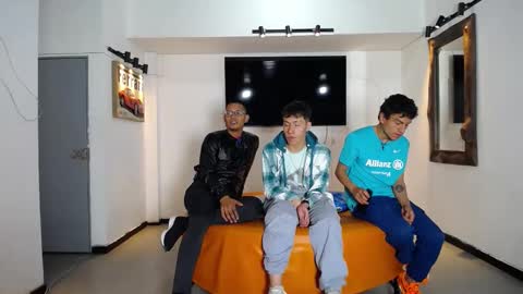 Snapshot of anghelytos chatting on 16, 12, 2025 anghelytos online show from 16, 12, 2025