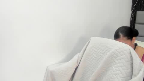 A N G I E.  online show from 2, 2, 2026