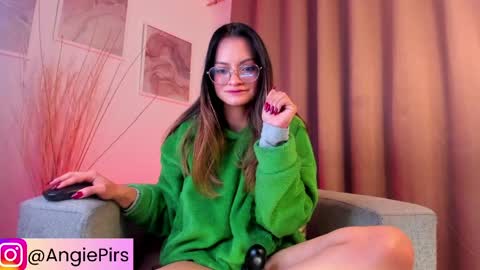 AngiePirs online show from 27, 3, 2026