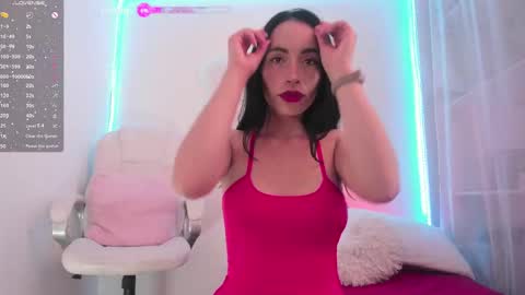 Snapshot of angiiebylpz chatting on 24, 12, 2024 violeth lopez online show from 24, 12, 2024