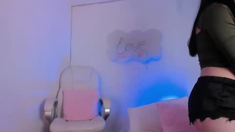 Snapshot of angiiebylpz chatting on 2, 3, 2025 violeth lopez online show from 2, 3, 2025