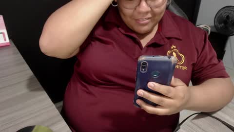Snapshot of angy_ro12 chatting on 8, 1, 2025 angy online show from 8, 1, 2025