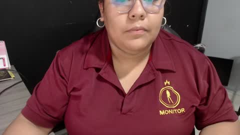 Snapshot of angy_ro12 chatting on 11, 1, 2025 angy online show from 11, 1, 2025