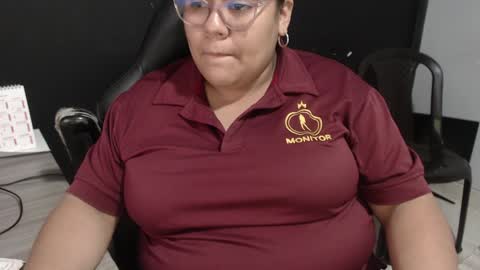 Snapshot of angy_ro12 chatting on 15, 1, 2025 angy online show from 15, 1, 2025