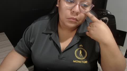 Snapshot of angy_ro12 chatting on 30, 1, 2025 angy online show from 30, 1, 2025