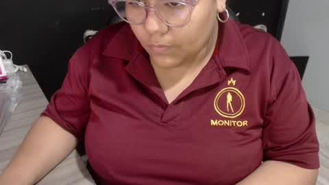 Snapshot of angy_ro12 chatting on 4, 3, 2025 angy online show from 4, 3, 2025