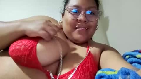 Snapshot of angy_ro12 chatting on 6, 3, 2025 angy online show from 6, 3, 2025