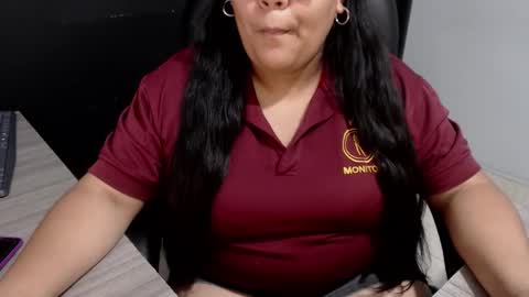 Snapshot of angy_ro12 chatting on 14, 10, 2025 angy online show from 14, 10, 2025