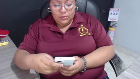 Snapshot of angy_ro12 chatting on 16, 6, 2026 angy online show from 16, 6, 2026