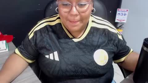 Snapshot of angy_ro12 chatting on 27, 6, 2026 angy online show from 27, 6, 2026