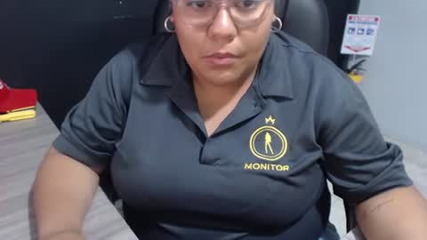 Snapshot of angy_ro12 chatting on 8, 7, 2026 angy online show from 8, 7, 2026