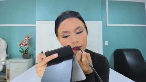 Ania online show from 18, 12, 2025