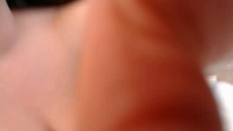 aniamilana online show from 8, 11, 2025