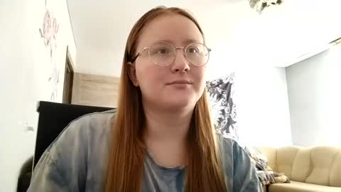 Snapshot of anika_lipps chatting on 27, 6, 2026 Anika online show from 27, 6, 2026