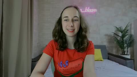 anikabloom online show from 10, 1, 2025