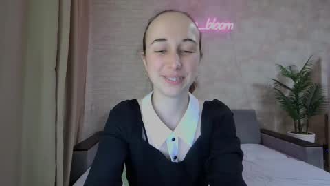 anikabloom online show from 24, 1, 2025