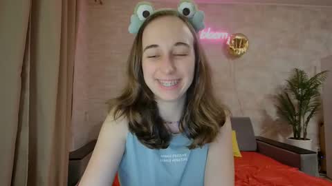 anikabloom online show from 2, 3, 2025