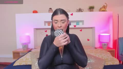 Anika Romano online show from 18, 3, 2026