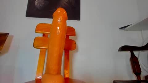 Snapshot of anilethqueenss chatting on 8, 3, 2025 Anileth online show from 8, 3, 2025