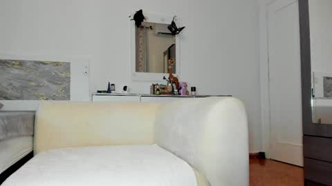 Luna online show from 26, 3, 2026