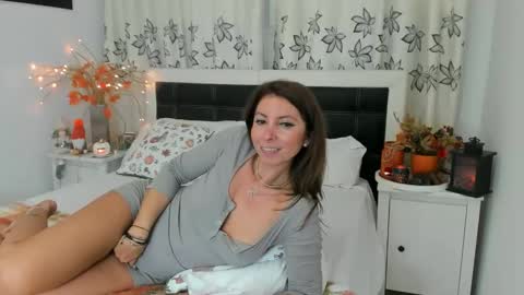 Anisia online show from 7, 10, 2025