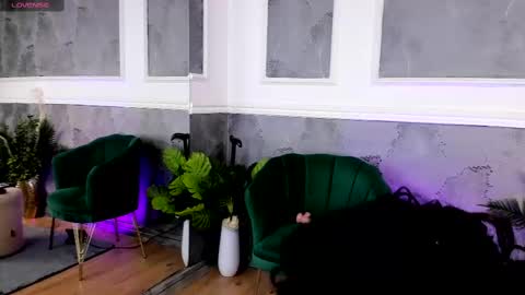 anissia teaser online show from 19, 2, 2025