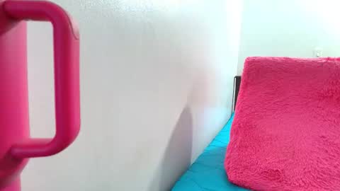 ana independent model online show from 21, 12, 2025