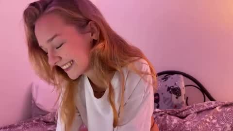 Snapshot of anita__hills chatting on 5, 10, 2025 anita__hills online show from 5, 10, 2025