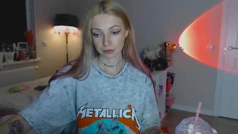 anita_moon_ online show from 5, 11, 2025