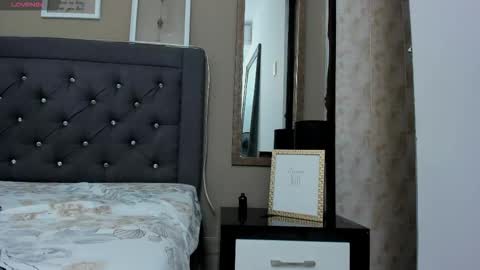 Snapshot of anitafox_ chatting on 18, 11, 2025 Anitafoxx online show from 18, 11, 2025