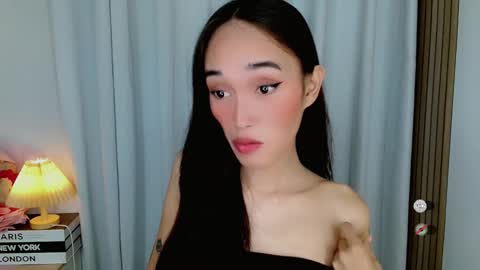 Snapshot of anitaguen chatting on 17, 12, 2025 anita online show from 17, 12, 2025