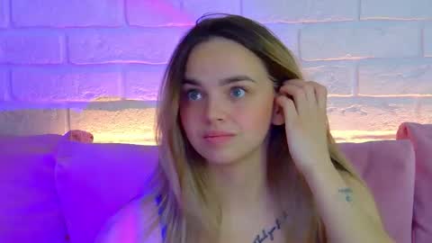 AnitaVenture online show from 4, 10, 2025