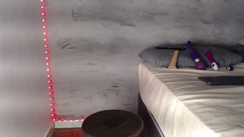 Snapshot of anjinhama chatting on 12, 12, 2024 Hello My name is NaiaraPv is OPEN online show from 12, 12, 2024