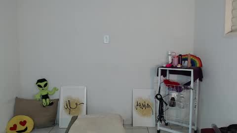 Snapshot of anjinhama chatting on 21, 10, 2025 Hello My name is NaiaraPv is OPEN online show from 21, 10, 2025