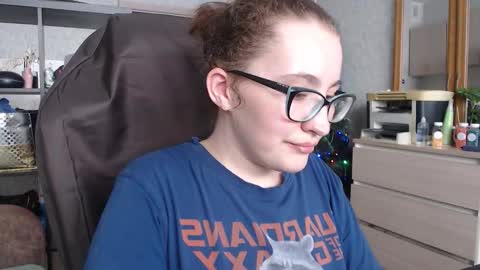 Snapshot of ankey_rayah chatting on 4, 2, 2025 Nameless online show from 4, 2, 2025