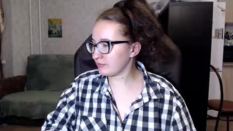 Snapshot of ankey_rayah chatting on 13, 9, 2025 Nameless online show from 13, 9, 2025