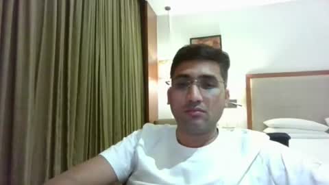 Snapshot of ankur1722 chatting on 4, 7, 2026 Slave looking for Mistress online show from 4, 7, 2026