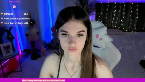 Snapshot of ann_woood chatting on 4, 5, 2026 ann_woood online show from 4, 5, 2026