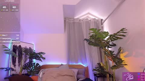 Anna online show from 1, 2, 2025