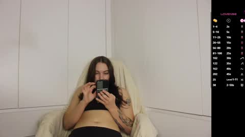 Anna  online show from 16, 12, 2024