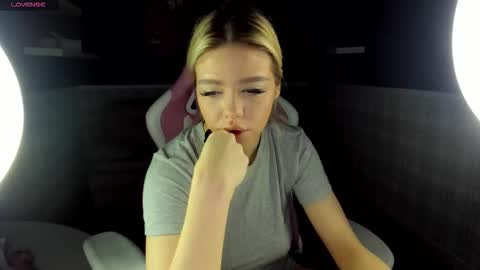 Anna online show from 6, 1, 2026