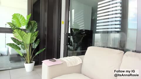 Snapshot of anna_royale chatting on 21, 12, 2024 Anna online show from 21, 12, 2024