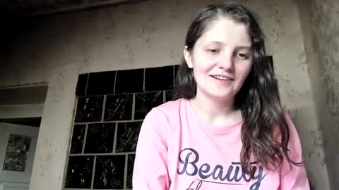 annaahcharm online show from 4, 12, 2024