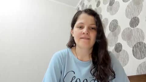annaahcharm online show from 2, 3, 2025