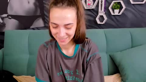 Snapshot of annabishop chatting on 13, 2, 2025 annabishop online show from 13, 2, 2025