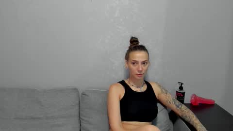 Snapshot of annabishop chatting on 14, 9, 2025 annabishop online show from 14, 9, 2025